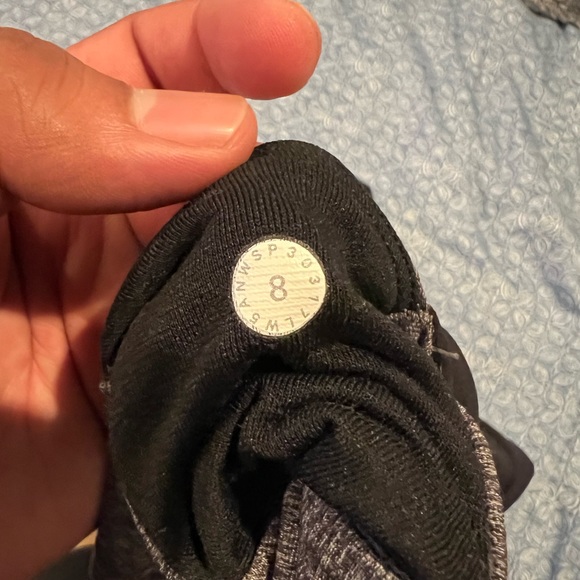 Lululemon Box It Out Tight - Black / Heathered Black - Picture 3 of 7